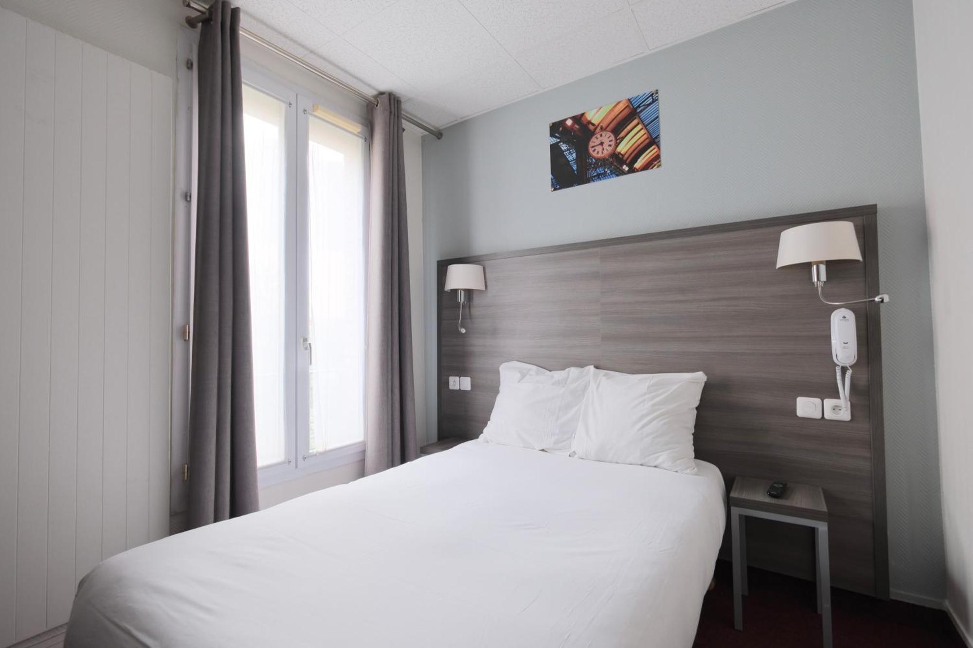 Hipotel Lilas Gambetta Parijs Buitenkant foto